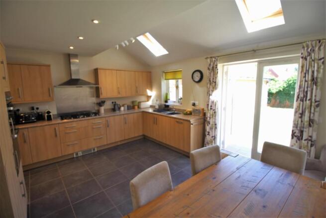 Kitchen/Breakfast