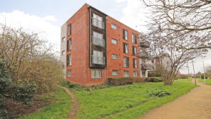 11, Angie Mews, Dartford DA1 5GY