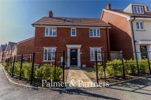 1, Challis Circle, Stowmarket IP14 1XY