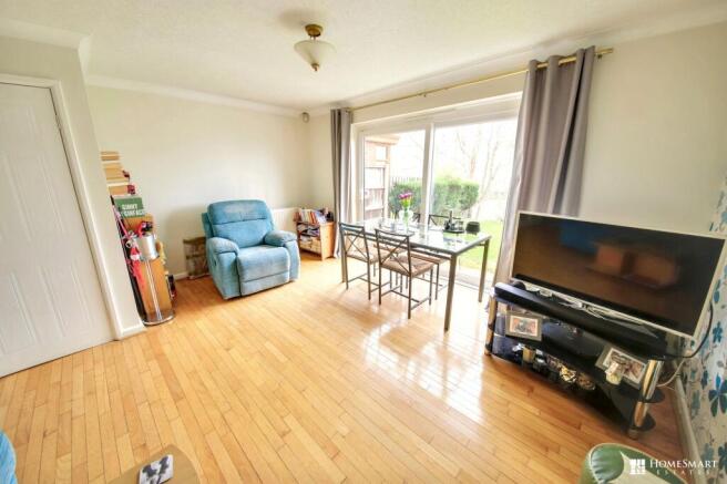 Lounge / dining room