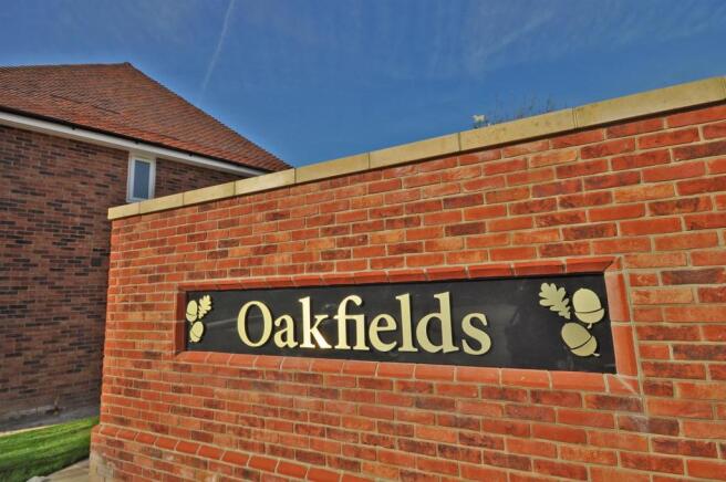 oaksign.JPG