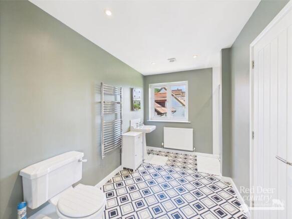 Ensuite