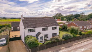 32, Risegate Road, Gosberton Risegate, Spalding PE11 4EZ