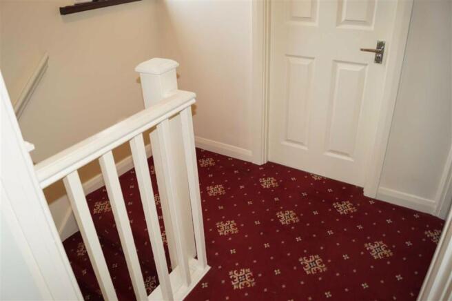STAIRS/LANDING