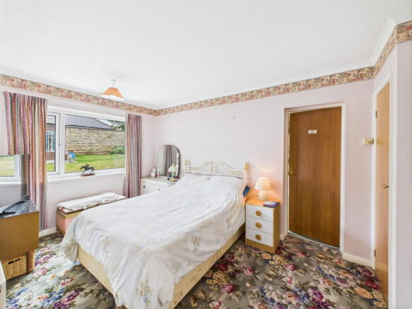 2 bed Detached Bungalow for sale Image 6