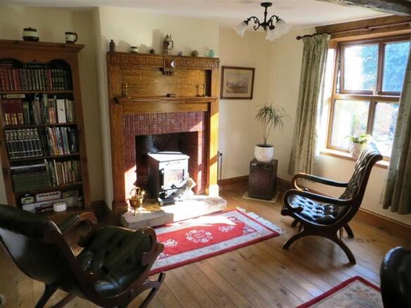 SITTING ROOM