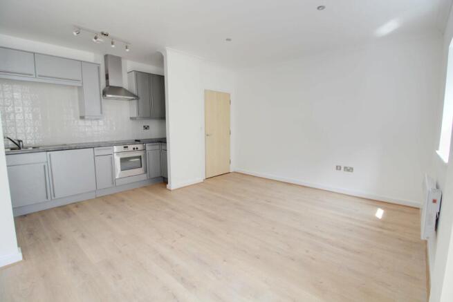 Flat1Lounge2