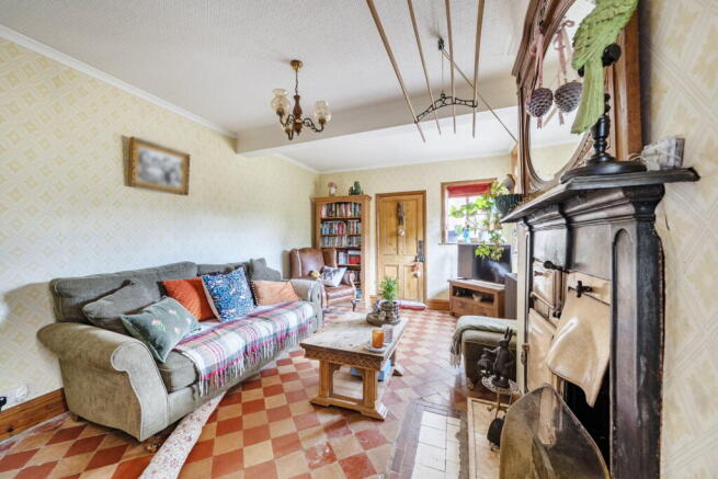 2 bed Semi-Detached for sale Image 6