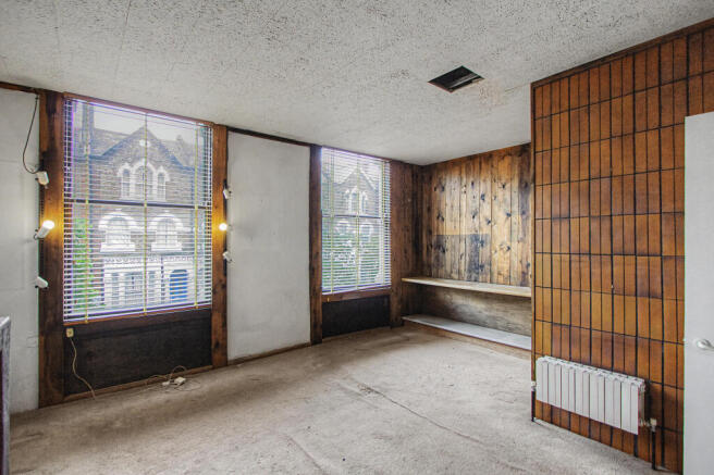 Flat B, 56 Avenell Road, Highbury, London N5 1DR