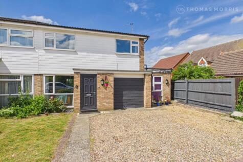 Beechwood Avenue, Melbourn, Royston, Cambridgeshire, SG8