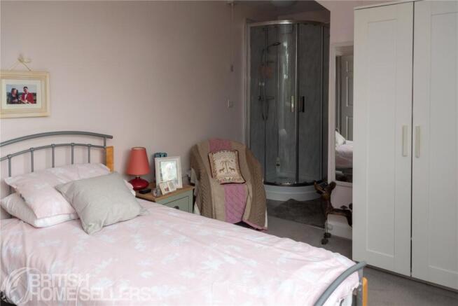 3 bed Semi-Detached for sale Image 12