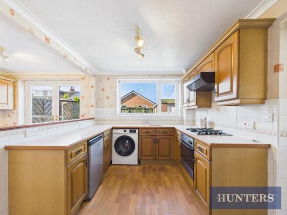 4 bed Semi-Detached for sale Image 5