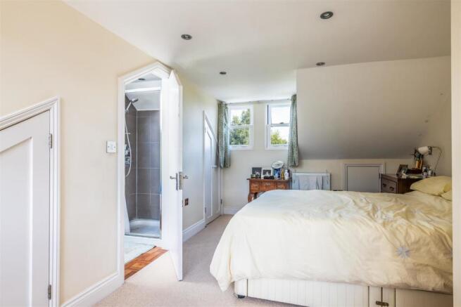 8 Pelham Terrace BN7 2DR.jpg