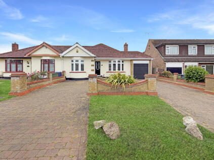 Balmoral Avenue, Corringham SS17 7PB