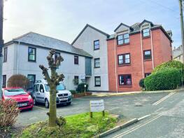 Flat 7, Rebeccas Court, Tregoney Hill, St. Austell PL26 6RP