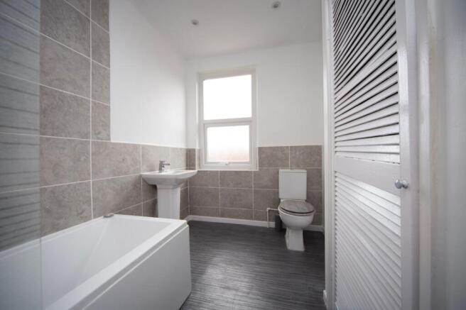 2 bed Terraced for sale Image 11