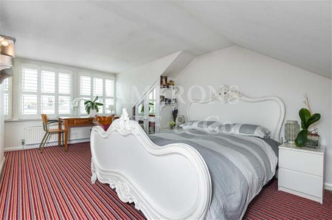 Photo 9