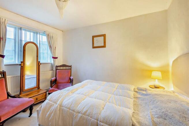 8576739-interior10-800.jpg