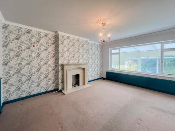 4 bed Detached for sale Image 10