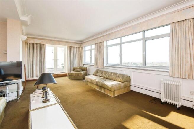 Brampton Tower, Bassett Avenue, Southampton, Hampshire, SO16 photo 4