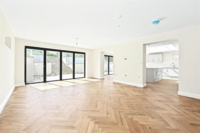 Maple House, Ednaston, Ashbourne photo 4
