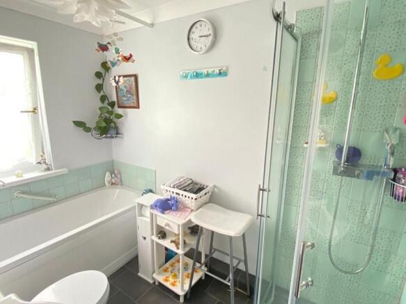 Family Bath & Shower Room