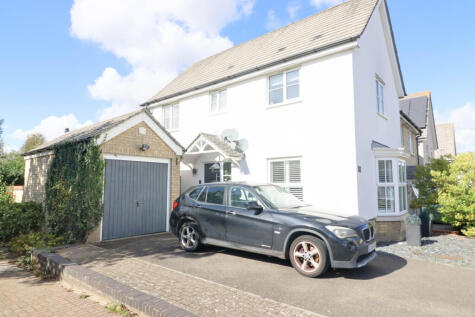 Tortoiseshell Way, Braintree, CM7
