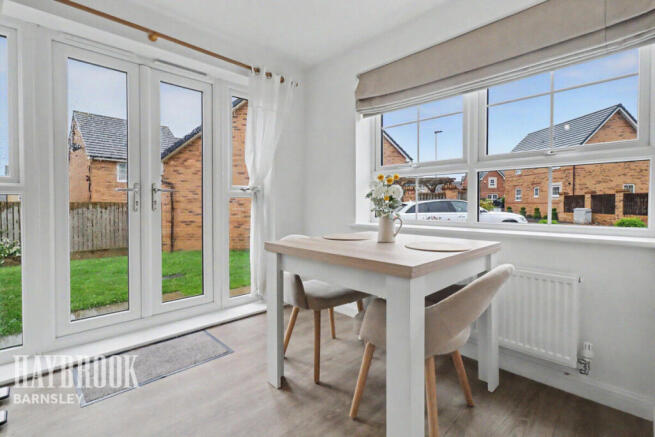 3 bed Detached for sale Image 7