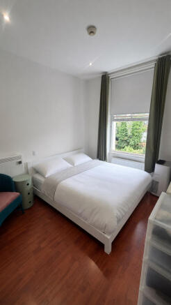 Well-Presented One-Bedroom Flat Near Highbury & I