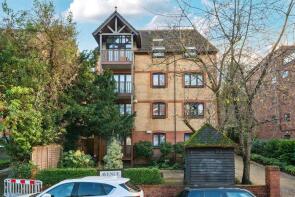 Flat 5, 13 Avenue Lodge, Avenue Road, Hornsey, London N6 5DJ