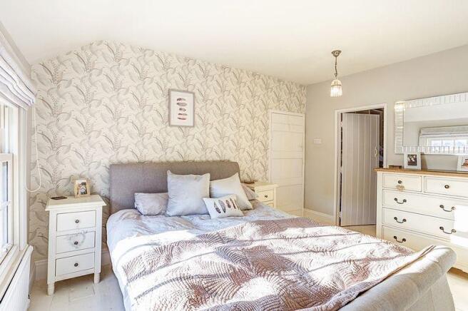 BEDROOM 1 FRONT