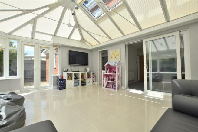 conservatory2.JPG