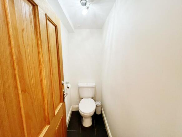 Ground Floor Wc.jpg