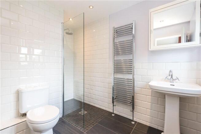 En-Suite Shower