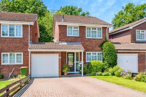28, Balmoral Close, Southampton SO16 8ER