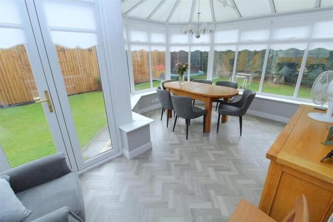 Conservatory4.JPG