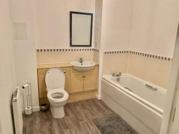 Main Bathroom