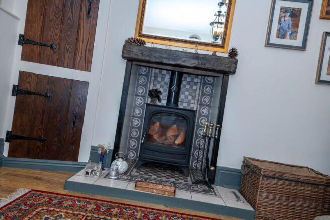 Decorative fireplace