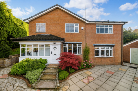 Crosfield Avenue, Summerseat