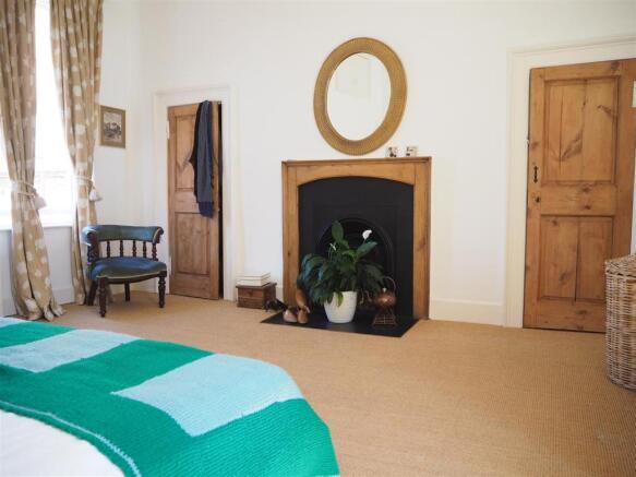 Bedroom One 679
