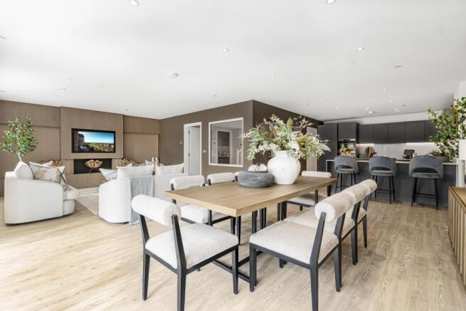 Canalside Quarter Living, Dining,