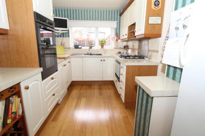 BREAKFAST KITCHEN