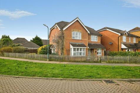 Lockham Farm Avenue, MAIDSTONE, Kent, ME17