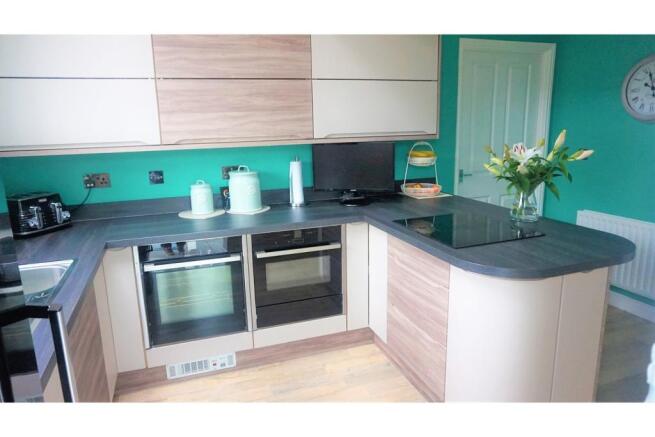 Kitchen / Breakfast