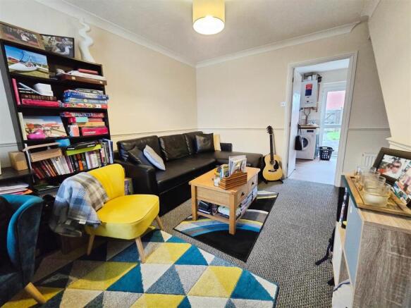 prime-choice-main-bedroom-rushden-lavendar-way-liv