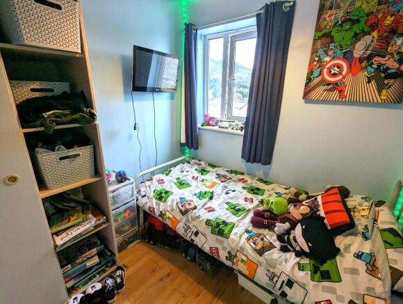 BEDROOM 3