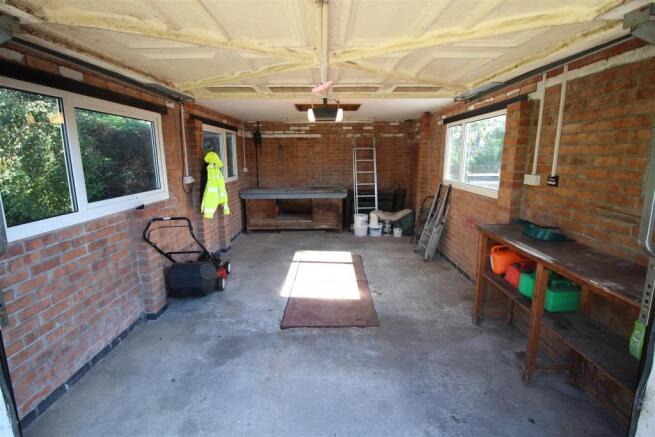 garage.JPG
