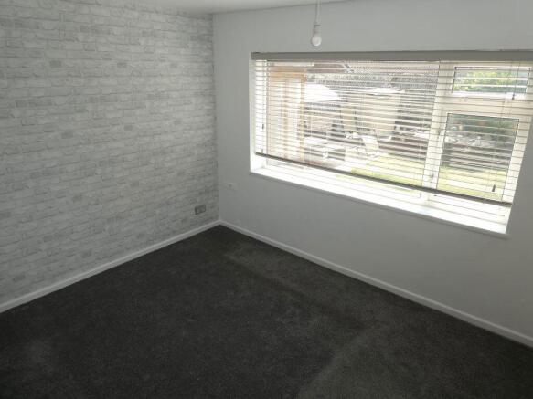 1 bed Apartment to rent Image 10