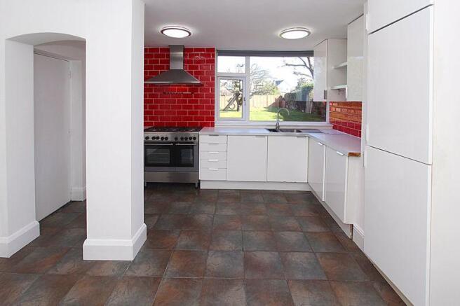 KITCHEN PHOTO 1