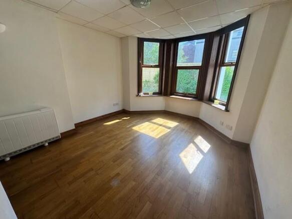 knole hall lounge new.jpg